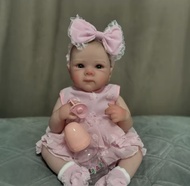 18 นิ้วล้างทําความสะอาดได้ Full Body ไวนิล Bettie Reborn ตุ๊กตาสาวผมทาสีทําด้วยมือทาสีผิวเหมือนจริง