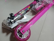 全新現貨兒童芭比滑板車barbie 5吋scooter滑板車 特價298元   bbcwpscooter