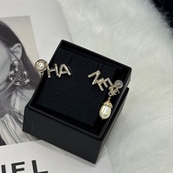 CHANEL 銀字母珍珠耳環 A22/K