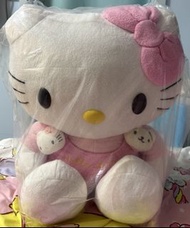Hello kitty 大公仔