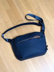 Peak Design Everyday Sling 6L Camera bag
