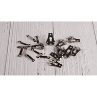 Cangkuk kain / Skirt hook / Trouser Hook