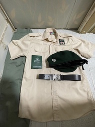 中學童軍制服