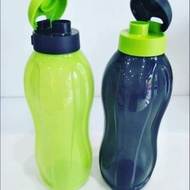 Botol air tuperware 2liter