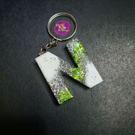 Keychain Huruf Keychain Abjad Green Glitters Silver Glitters Custom Epoxy Resin Keyring