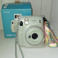 Fujifilm Instax mini 11 second
