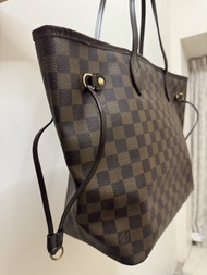 LV Neverfull Damier Ebene 中碼 手袋