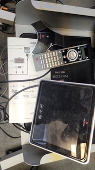 Polycom HDX 7000 視像會議系統連遙控器