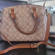 Tas Coach Preloved