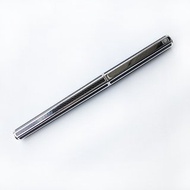 CARAN d'ACHE 卡達碳纖維鋼筆 | 瑞士 彈性筆夾 六角