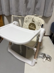 Apramo Flippa 可攜式兩用兒童餐椅 (白/金)