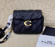 กระเป๋าสะพายไหล่รุ่น Times Square Tabby Shoulder Bag 17 With Quilting CW628