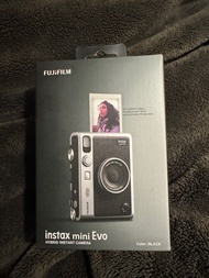 instax mini Evo