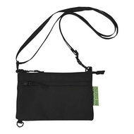 (現貨包順豐) 全新 日本直送 Kiu 證件袋 手機袋 透明手機格 輕便休閒袋 (黑色)