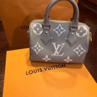 LV Speedy Bandoulière 20