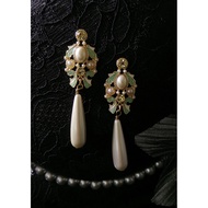 Gloria | Gloria Gloria Dream Consignment Goods Retro Elegant Palace Enamel Long Pearl Pendant Earrin
