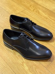 Salvatore Ferragamo 全新黑色正裝皮鞋