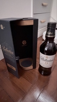 Ballantine's 23 百齡罈23年美國橡木桶調和威士忌 （2019）