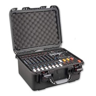 8 CHANNEL POWERED MIXER