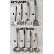 Stainless Steel Kitchen Spatula Turner Ladle Red Wooden Handle / Sudip Sodek Senduk Steel Pemegang K