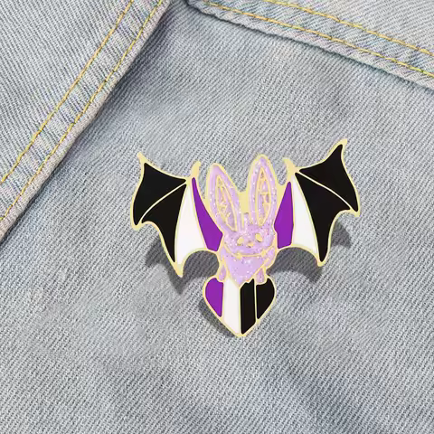 Clothes Lapel Pins Asexuality Metal Buckle Badge Jewelry Gift for Friends Asexual Bat Pines LGBT Fla