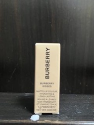 Burberry lipstick 唇膏