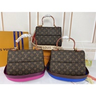 LV_ Bags Gucci_ Bag Classic Shoulder Bag Crossbody Bag Handbag Shoulder Bag M42738 NQSF