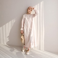 PLASMA - Yuna Dress | Midi Dress