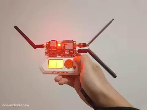 Flipper Zero 3 in 1 Expansion Board 2.4G Module NRF Mousejacker WiFi NRF24+ESP32 Expansion High Gain