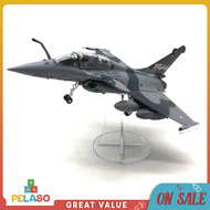 Pelaso โมเดลโมเดลเครื่องบินรบ Rafale 1:72พร้อมเครื่องบินจำลองหล่อฐานแสดงผลสำหรับห้องนั่งเล่นสำนักงาน