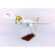 TAP Air Portugal Airbus A321-200 47cm aircraft model Die Cast Collection