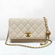 B6248-Chanel 白菱格羊皮霧金釦金球WOC/AP1450