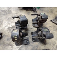 TOYOTA COROLLA SEG AE111 AE101 ENGINE MOUNTING GEARBOX