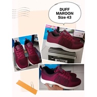 Duff Sneakers, size 43, Maroon