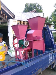 free ongkir..Mesin Chopper dan mesin cetak pelet pakan ternak belum