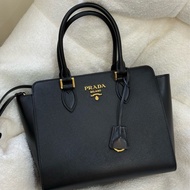 (全新閒置）Prada 殺手包 黑色小號 購入九萬