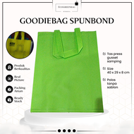 Goodie Gody Bag Tas Kain Spunbond Lipat Samping HSH 40298 Berkat Dus Hajatan Size 40x29x8 Polos Tanp