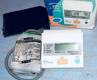 日本製 OMRON HEM-711 電子血壓計 歐姆龍 手臂式電子血壓計 自動血壓計 Blood Pressure Monitor