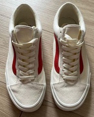 95% 新 Vans 帆布 麂皮 白紅色 41碼 Style 36