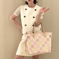 Recommended New Checkerboard410325Mahou's New Year Three Swordsman N40668 Plaid Neverfull Medium Han
