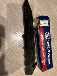 มีดพก มีดพับ smith & Wesson รุ่น SWBG2T made in china USA brand