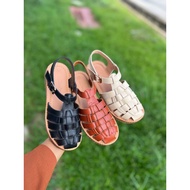 🔥🔥🔥CLARKS WOMEN SANDAL DR.MARTEN DESIGN