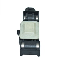 Penderia Stok Alat Ganti Auto 959302F000 8J0959651 8E0959651A