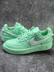💥現貨💥清新顯白薄荷綠 AMBUSH x Nike Air Force 1 Low 聯名空軍一號休閒板鞋 | 男女同款 | 全真皮鞋面 | 內置氣墊 | 潮流百搭|