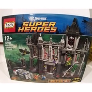 LEGO 10937 SUPER HEROES Batman : Arkham Asylum Breakout (NEW)