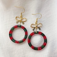 聖誕花圈耳環 耳夾 原創 手作 乾燥花 日本樹脂 透明 紅色 綠色