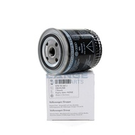 Oil filter for AUDI VW (V6 engine) Passat 96-05, A4 94-08, A6 94-11, A8 Superb 078115561J