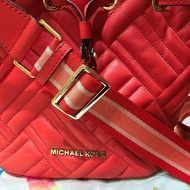 Michael kors 紅色肩背水桶包