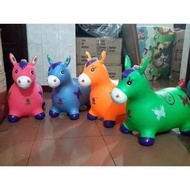 Horse Riding Horse Toys Are Dinaikin Thick Rubber