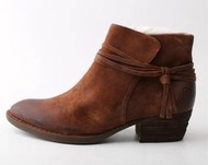 念鞋P890】BORN 牛皮復古流蘇舒適短靴 US10(26.5cm)大腳,大尺,大呎